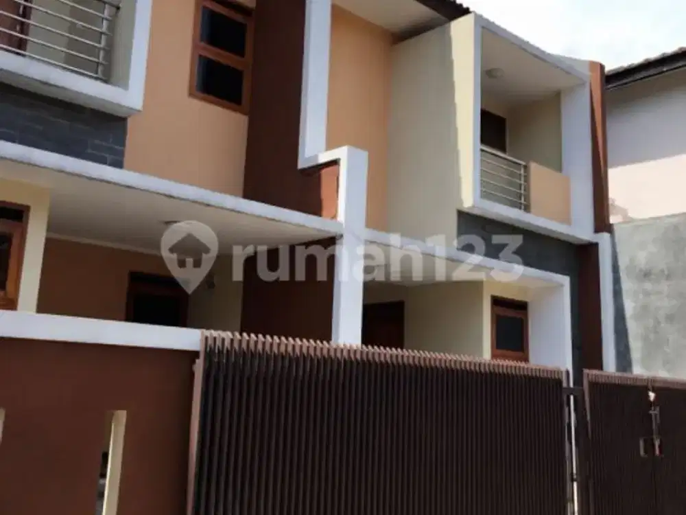 Dijual Rumah Siap Huni di Buahbatu Burangrang Bandung
