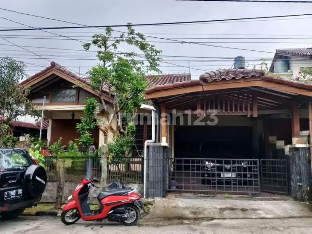 Dijual Rumah Dalam Komplek di Lokasi Strategis Cicendo Gunung Batu Pasteur Bandung