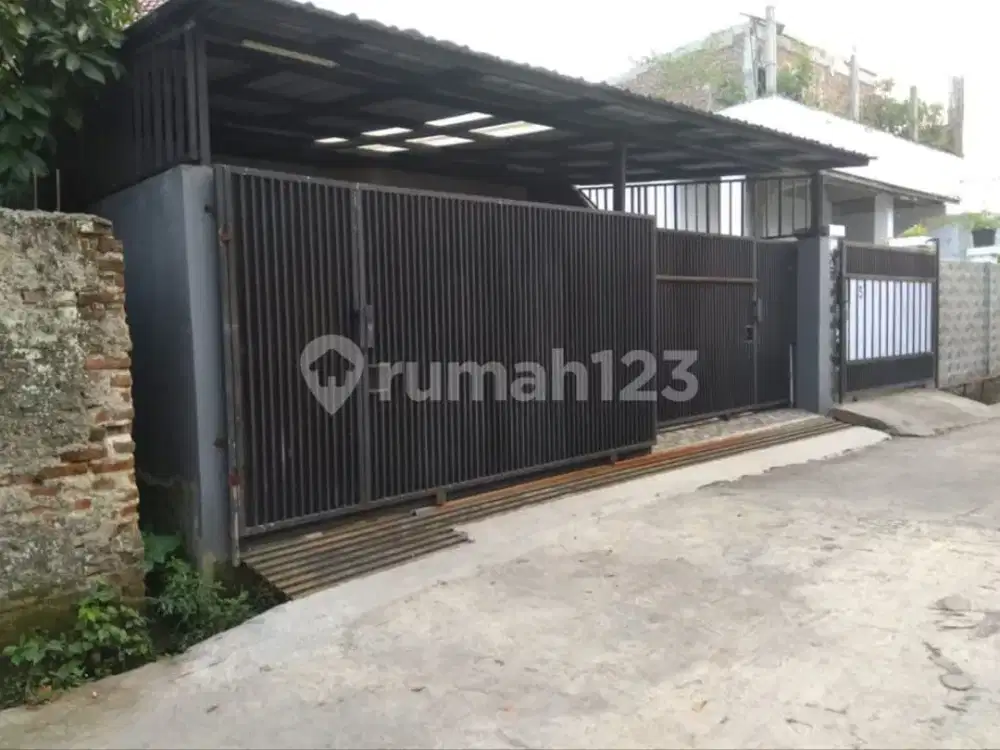 Dijual Murah Rumah 2 Lantai di Margahayu Raya Soekarno Hatta Bandung