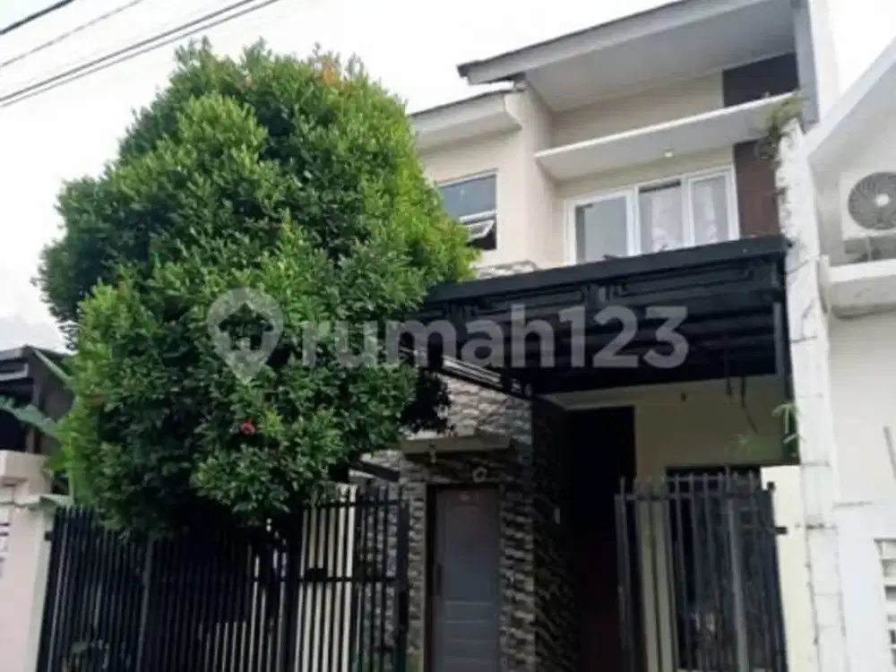 Dijial Rumah 2 Lantai Siap Huni di Pinus Regency Soekarno Hatta Bandung Timur