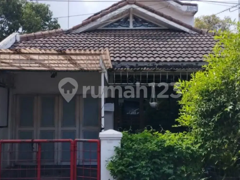 Rumah Terawat 2 Lantai di Lokasi Strategis Sayap Pajajaran Bandung