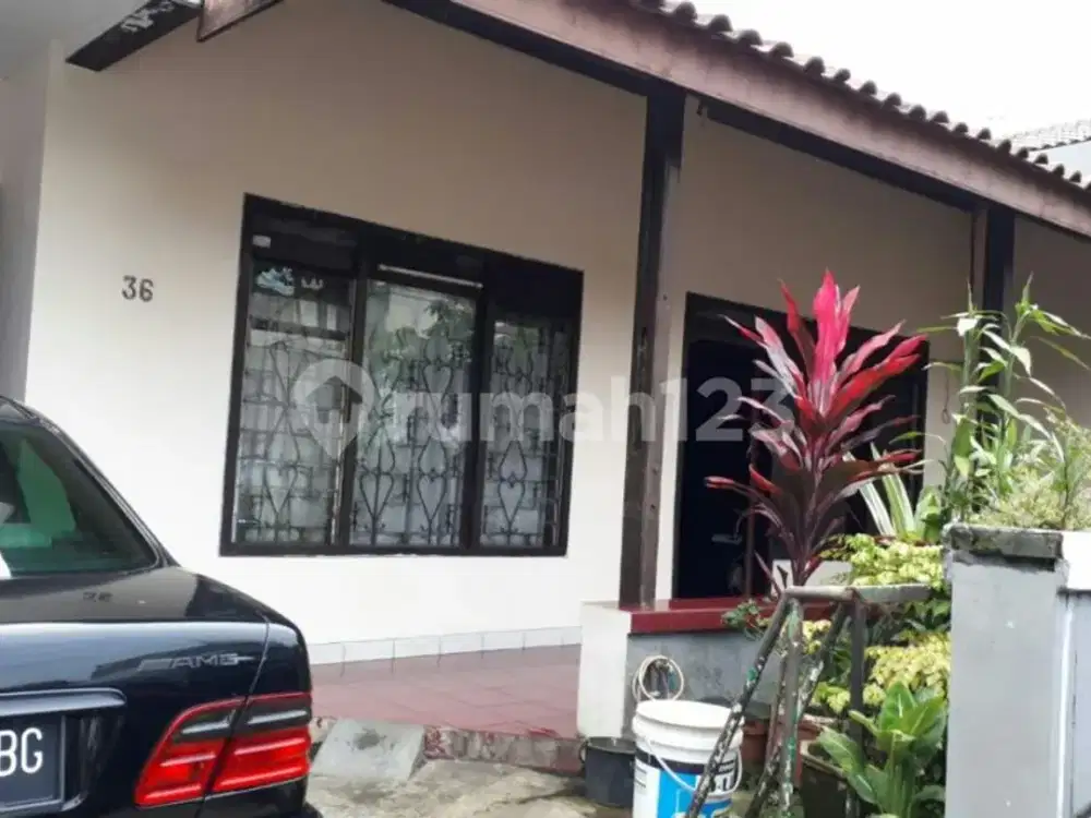 Dijual Rumah di Suryalaya Buahbatu Bandung