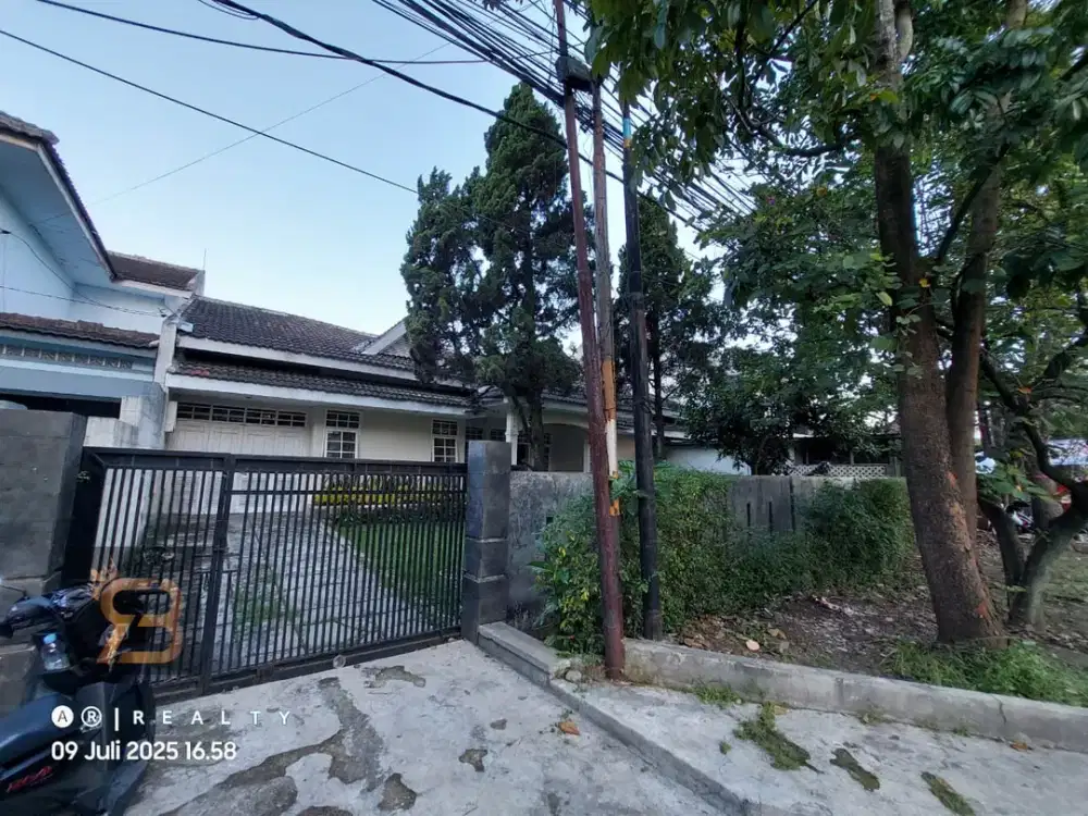 RUMAH MURAH DI MAINROAD ARCAMANIK DEKAT ANTAPANI BANDUNG Area Bisnis Dan Kuliner