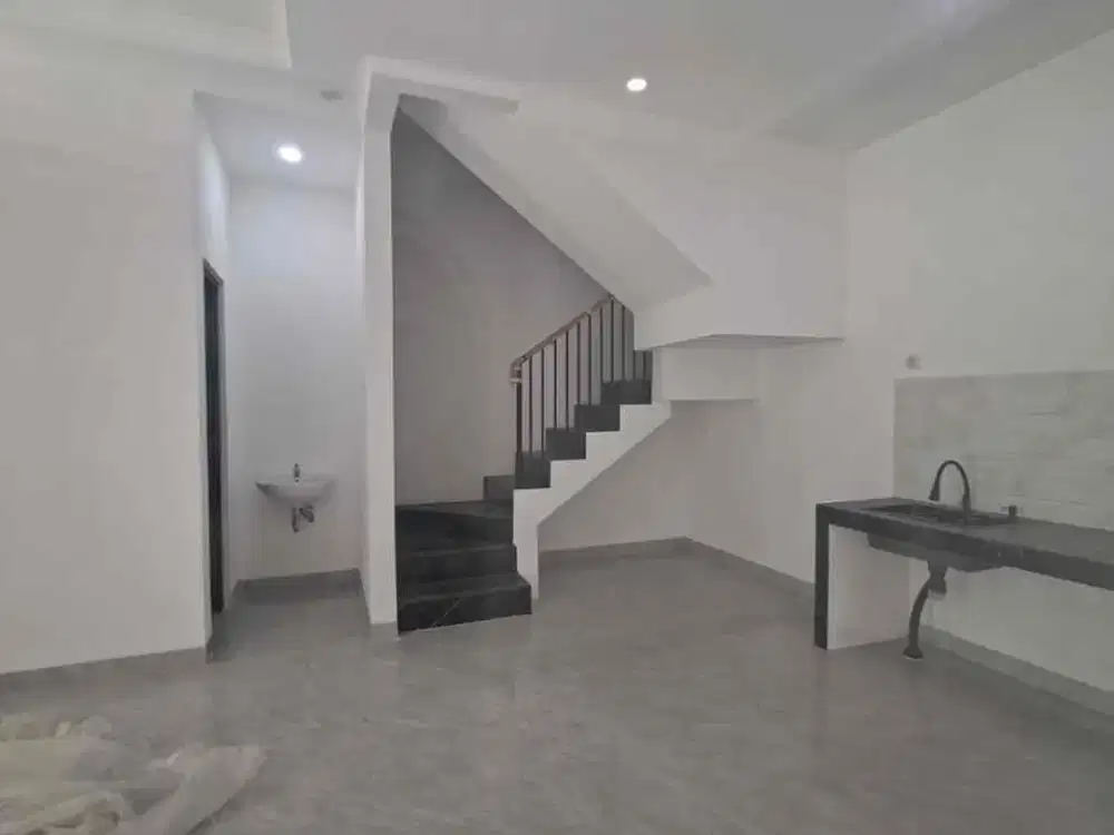 Dijual Rumah di Perumahan Adhigriya Tosca Kota Jakarta Timur, 73m, All In!