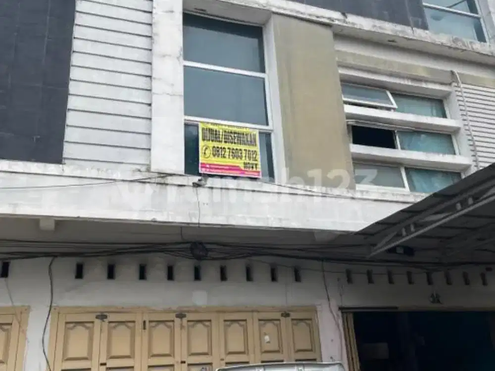 Dijual 1 Unit Ruko 3 Lantai Jl. Air Hitam Pekanbaru