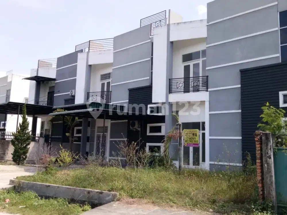 Dijual Rumah 2 Lantai Jl. Abadi Soekarno Hatta Pekanbaru