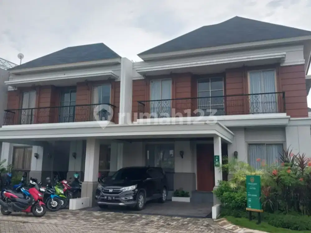 Dijual Rumah 2 Lantai Komplek Green Forest Jl. Duyung Pekanbaru