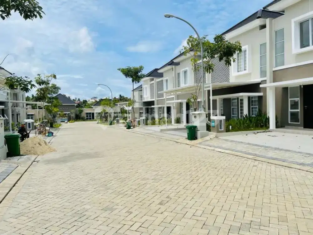 Dijual rumah 2 lantai jl. perkasa tenayan raya pekanbaru