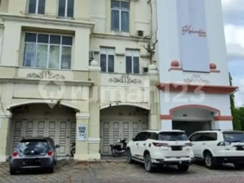 2 Unit Ruko Gandeng Komplek Sudirman City Square Pekanbaru