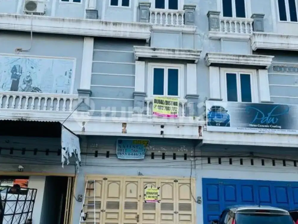 Disewakan Ruko Komp. Royal Platinum 3 Lantai Jl. Melati