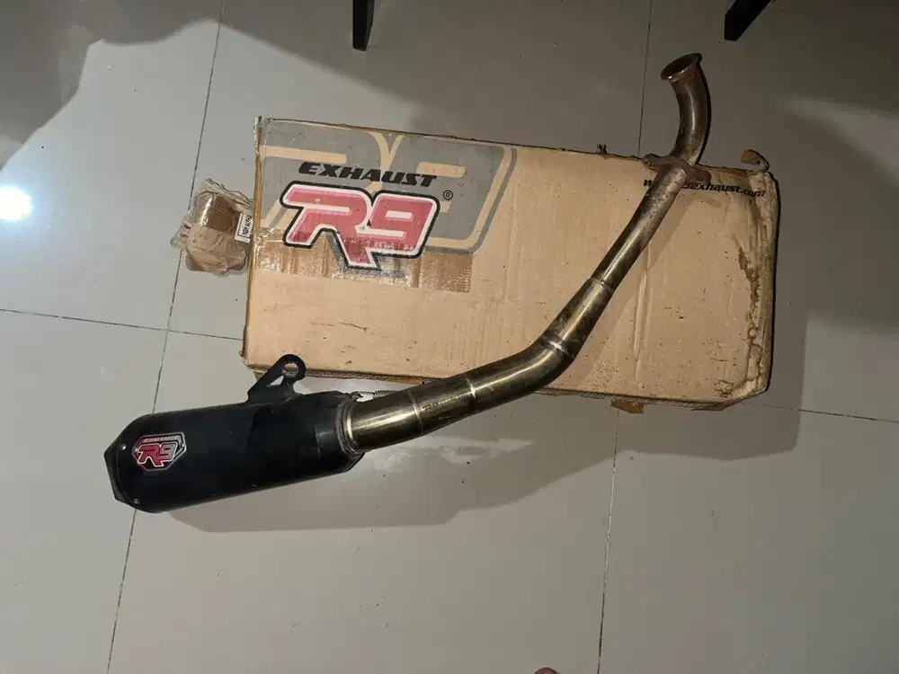 Dijual knalpot R9 exhaust aplha black series