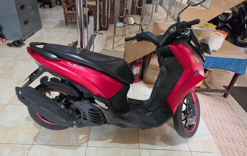 Lexi 125 merah 2018 gbm kredit // tunai