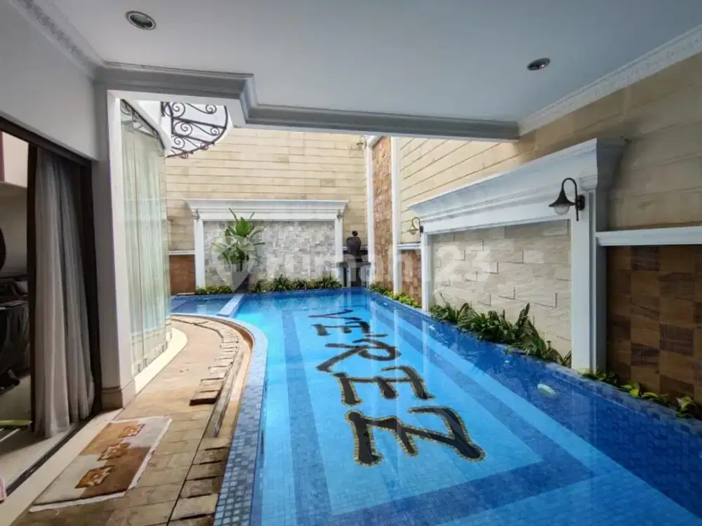 Turun Harga! Dijual Rumah Mewah Crown Phg Summarecon Serpong | LT 504 M² | Lift, Kolam Renang, Rooftop | Rp20 M