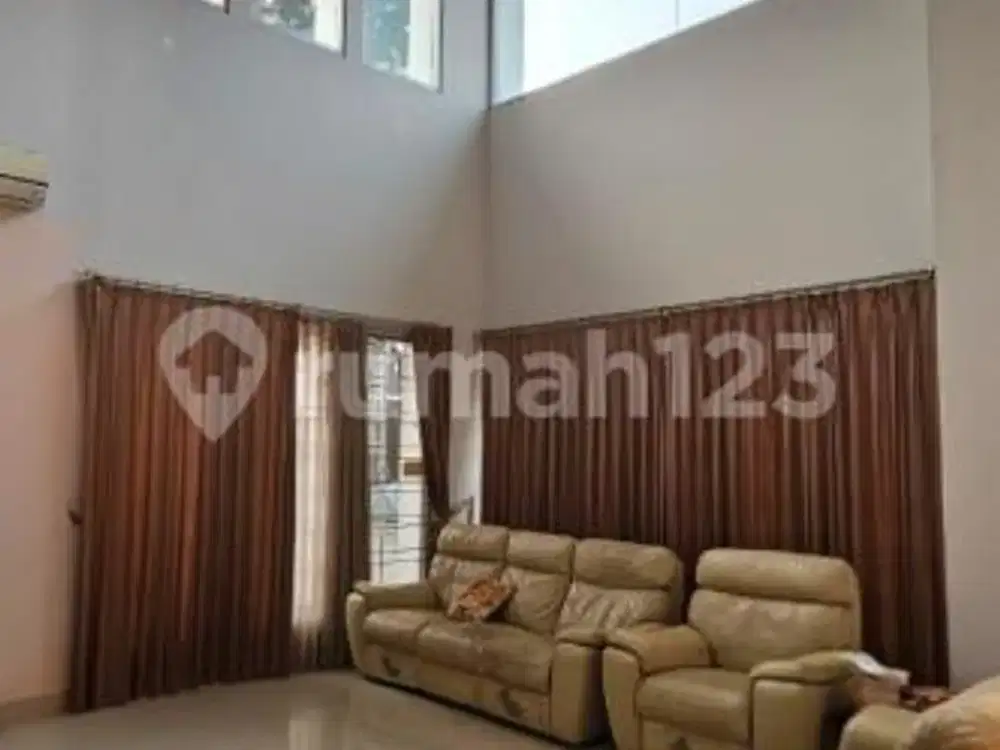 Dijual Rumah Cantik Luas di Kawasan Premium BSD City. di The Green BSD City - Siap Huni
