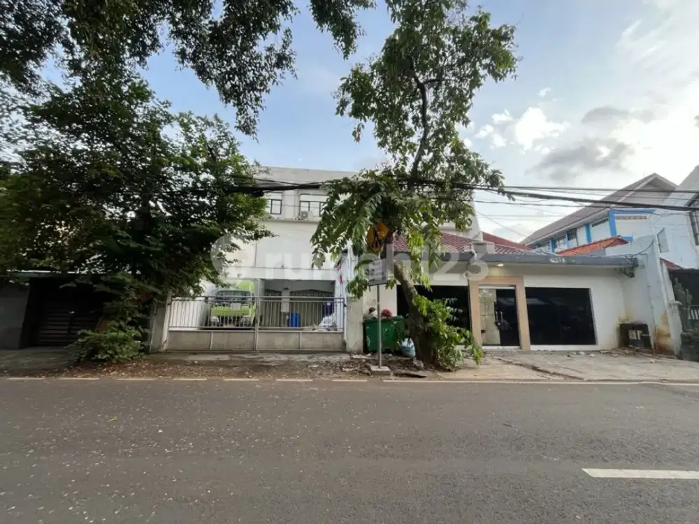 Dijual / Disewa Bangunan Komersial 3 Lantai Zona Ungu Kalibata Jakarta Selatan | Showroom, Gudang & Kantor