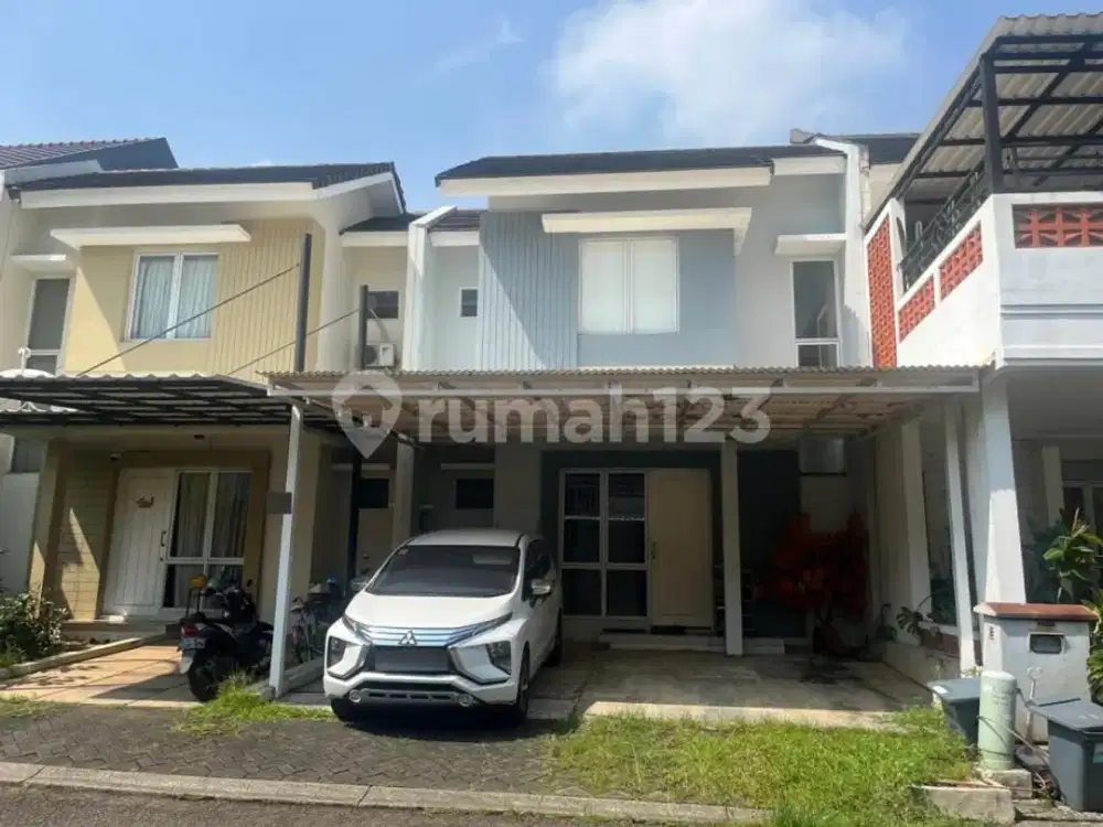 Dijual Rumah Strategis , dekat tol dan Sta Rawa Buntu Cluster Sevilla BSD