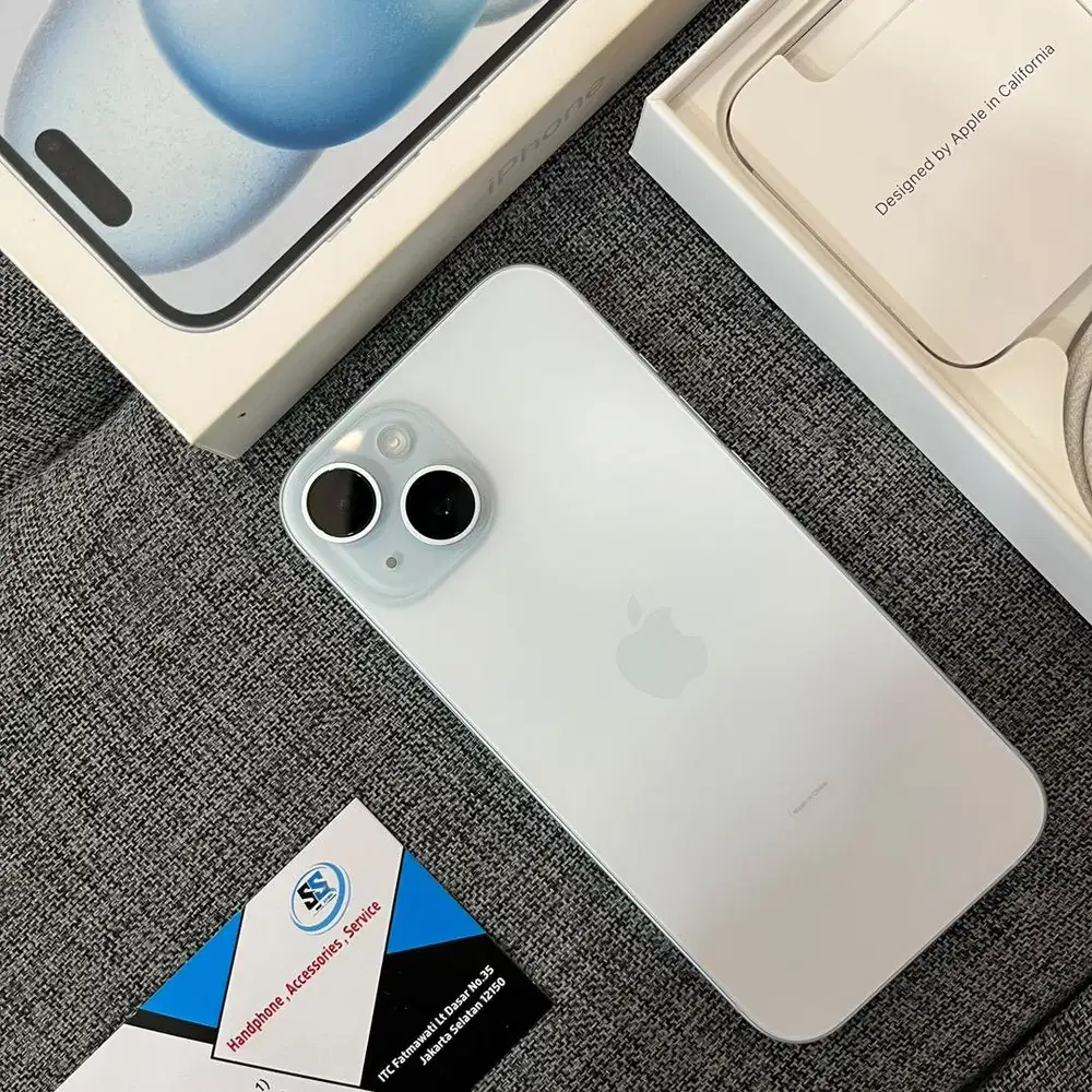 iPhone 15 128gb blue garansi panjang dijual cepat !!!