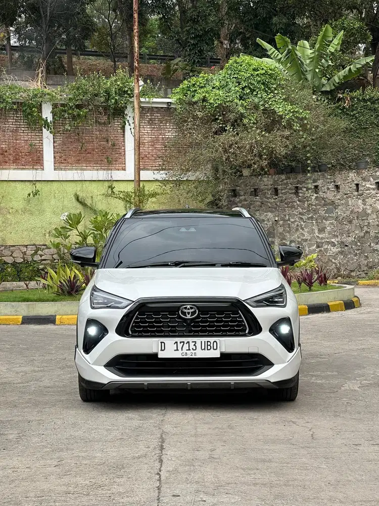 YARIS CROSS HYBRID GR TSS TWO TONE 2023 / 2024