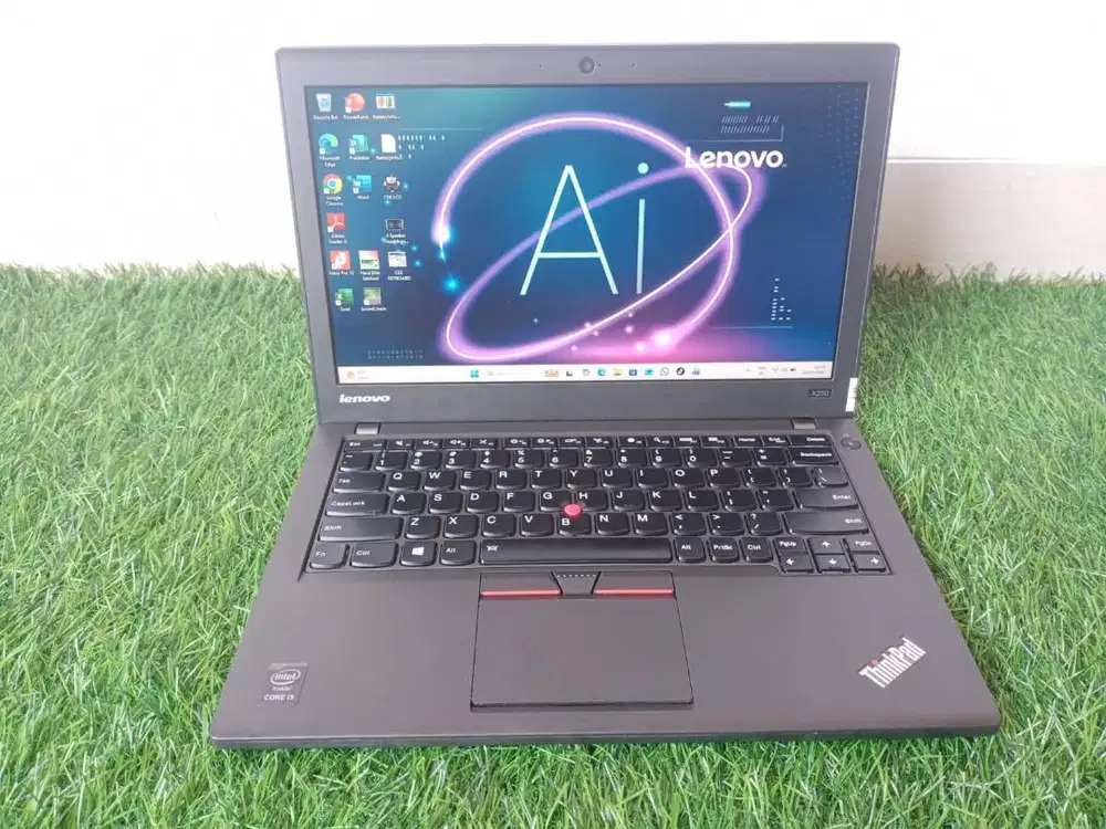 LAPTOP 2 JUTAAN Lenovo Thinkpad X250 Core i5