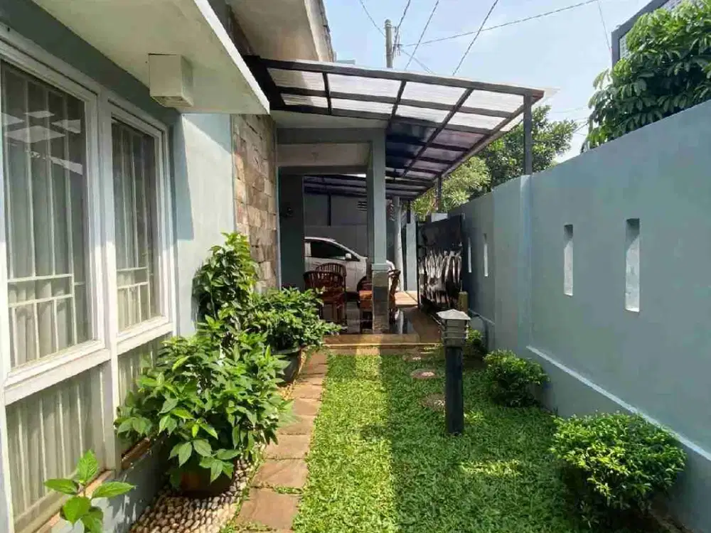 Dijual Rumah Asri & Nyaman Dalam Komplek Strategis Dekat Toll Di BSD Tangsel