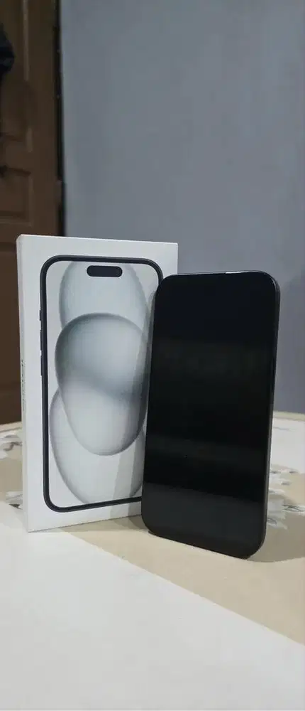 WTS IPHONE 15 256gb