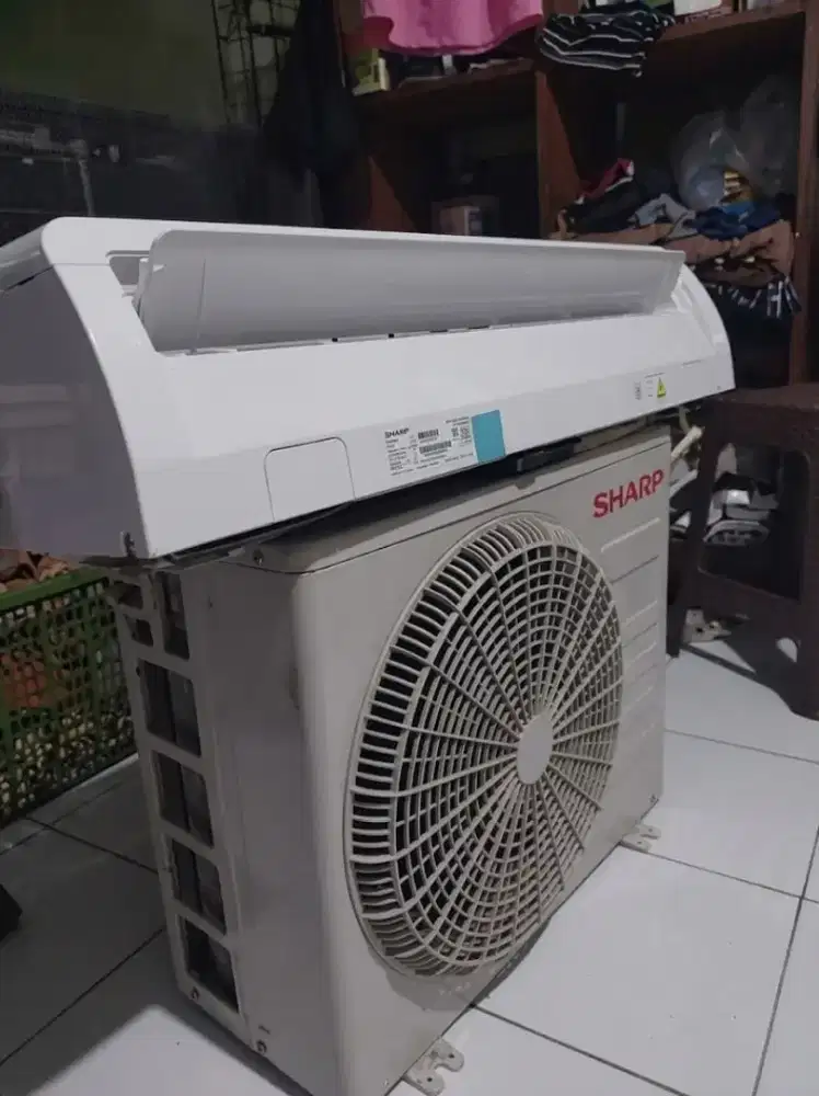 Ada 5 unit AC 1/2 pk siap pakai hanya unit saja