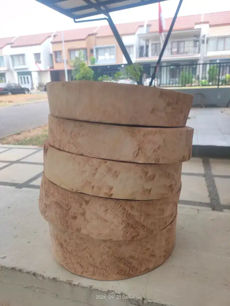 Talanan Kayu Sengon Albasia