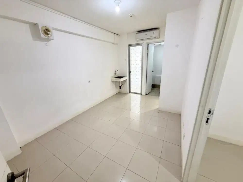 JUAL APT BASSURA CITY 2 BR KOSONGAN ATAS MALL