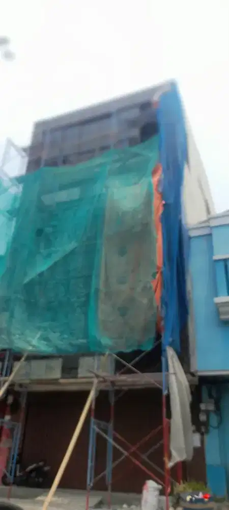 Pemborong bangunan dan pasang keramik