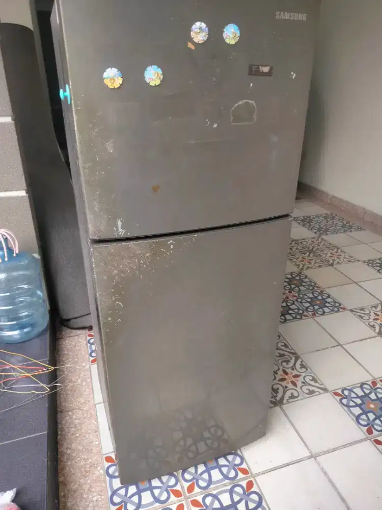 Kulkas 2 pintu samsung