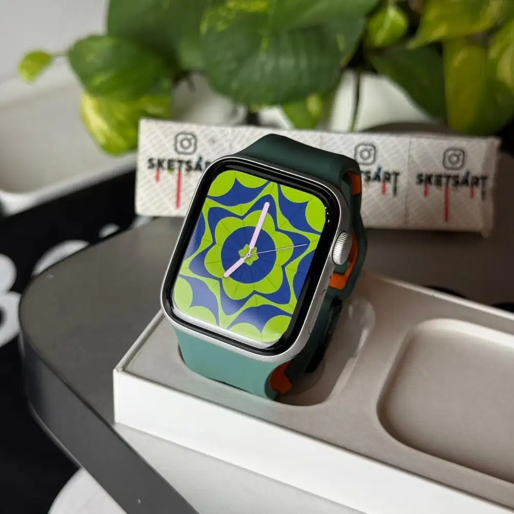 Apple Watch Series SE Gen 2 44mm Silver iBox iwatch Battery Health 92%
