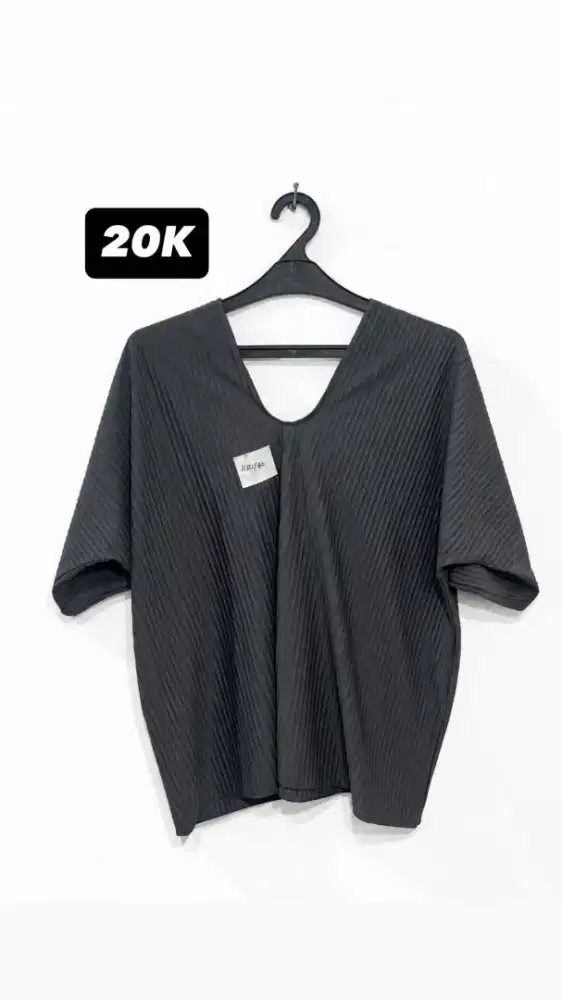 Baju atasan wanita