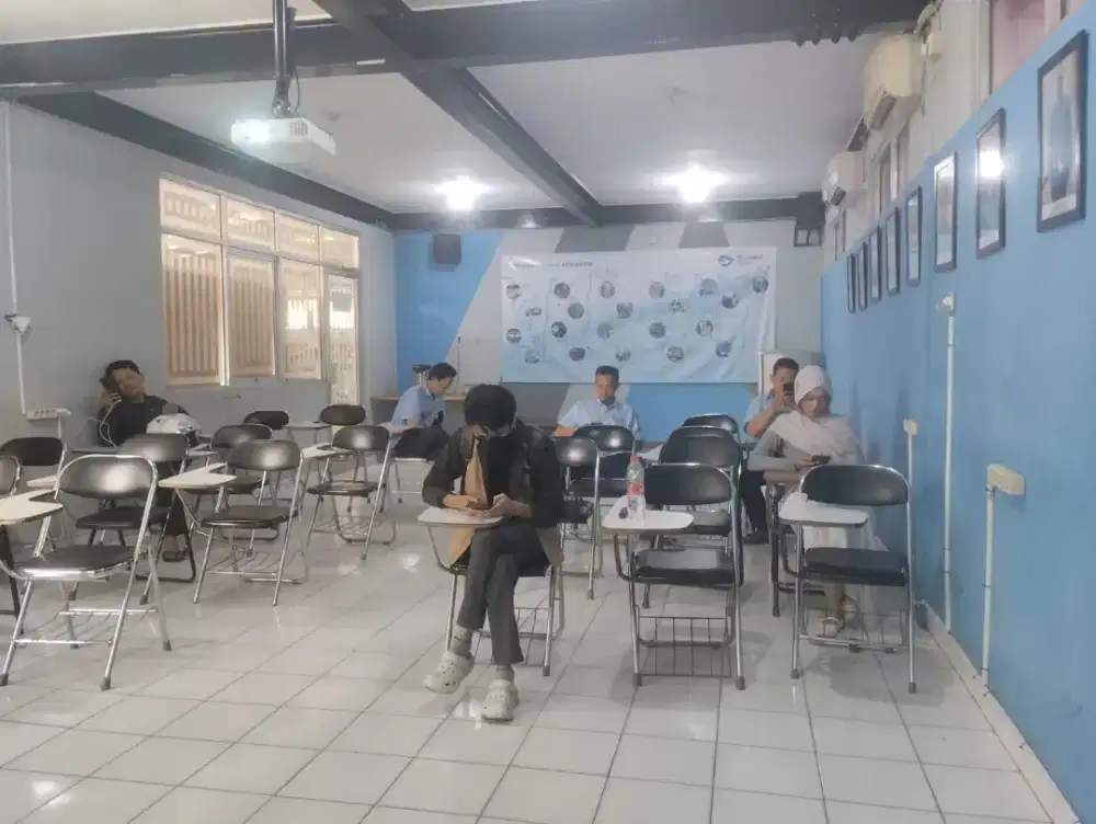 Di cari buat pengemudi online