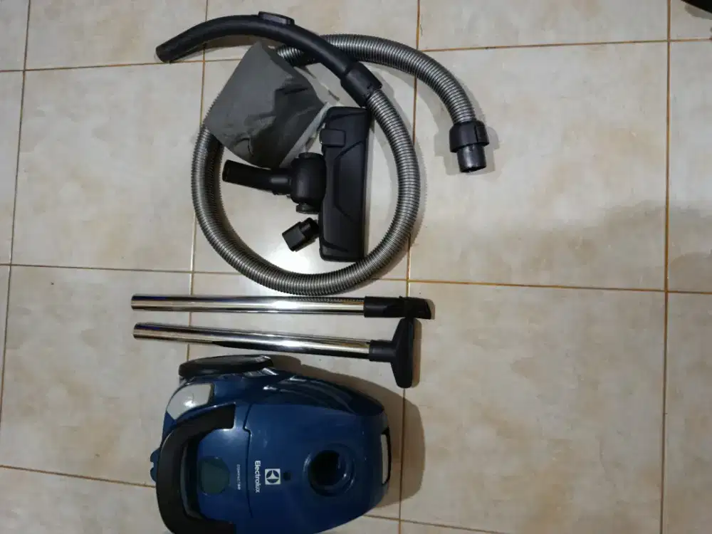 Di Jual Cepat Vacuum cleaner Electrolux