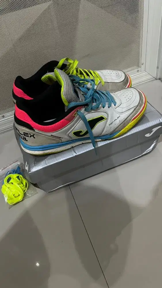 sepatu futsal joma topflex rebound