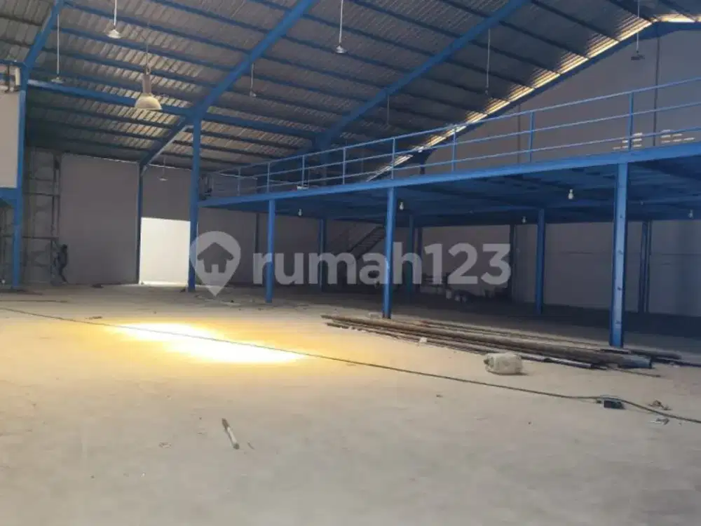 Disewa Gudang Pantai Indah Dadap Luas Bangunan 1600 Mezanine Kantor 2 Lantai Siap Pakai Dekat Akses Tol