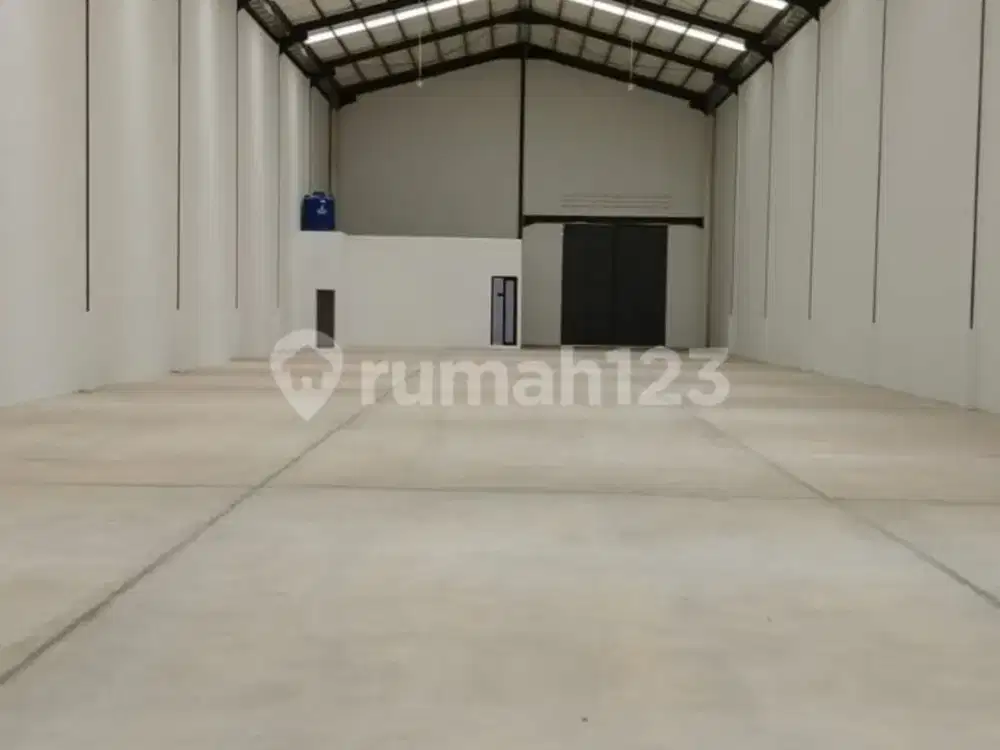 Sewa Gudang Baru Laksana Tangerang Luas 800M2 Siap Pakai Lokasi Strategis Akses 40 Feet