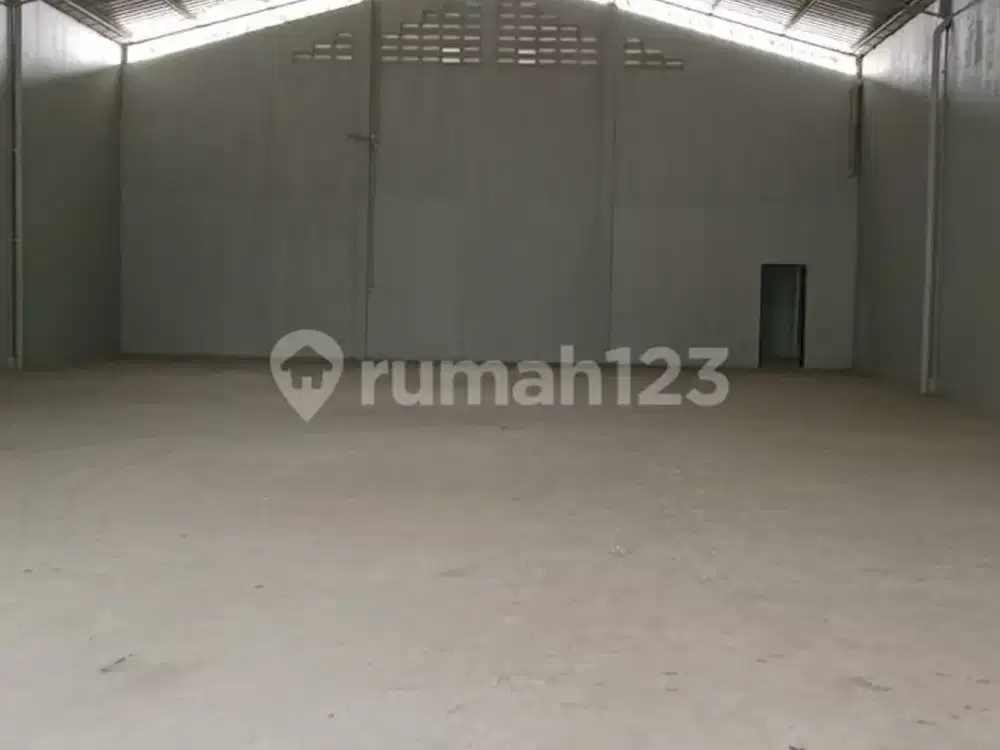 Disewakan Gudang 750M2 Lokasi Kayu Besar Akses 40Feet Renovasi Total