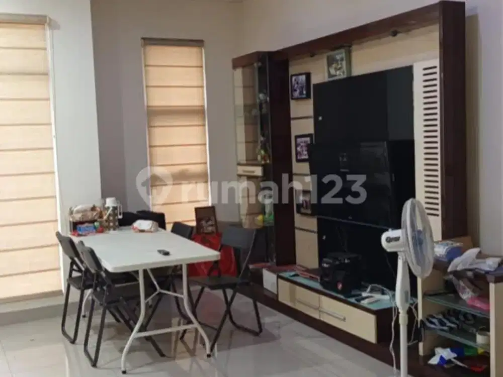Dijual Murah Rumah Minimalis Cluster Amerika Latin Green Lake City 2 Lantai Siap Huni