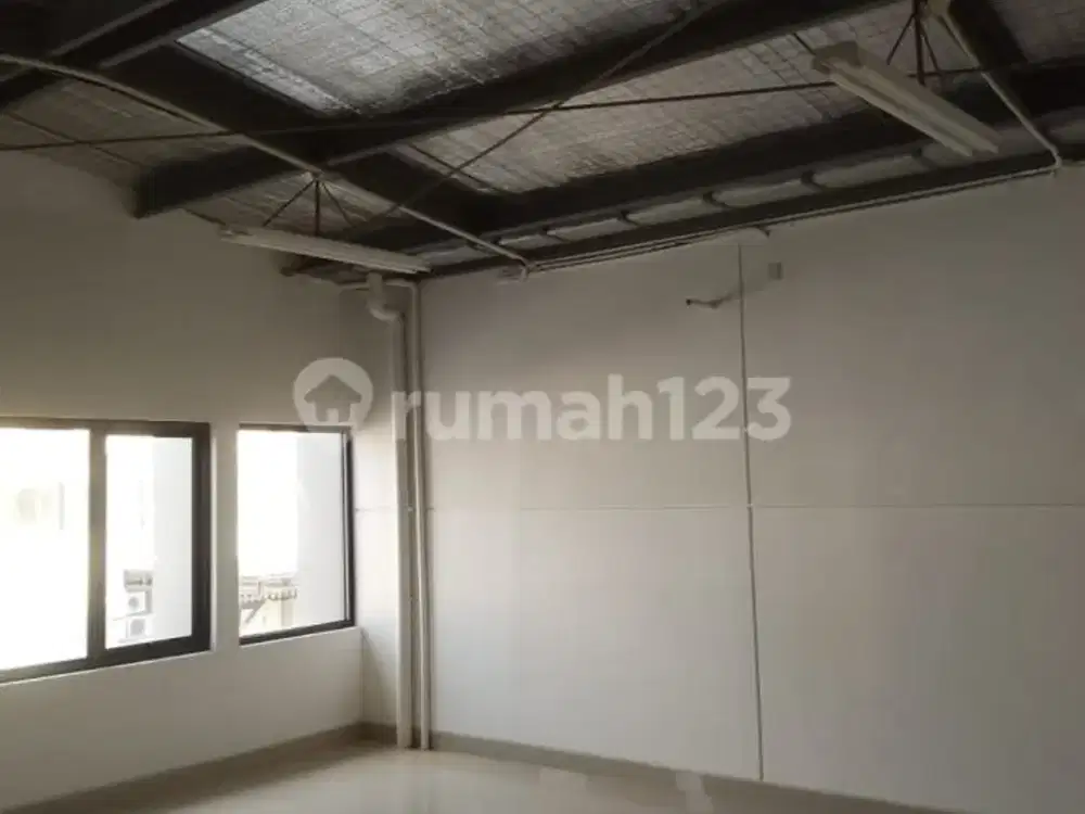 Sewa Murah Gudang Taman Tekno BSD Siap Operasi untuk 40 Feet