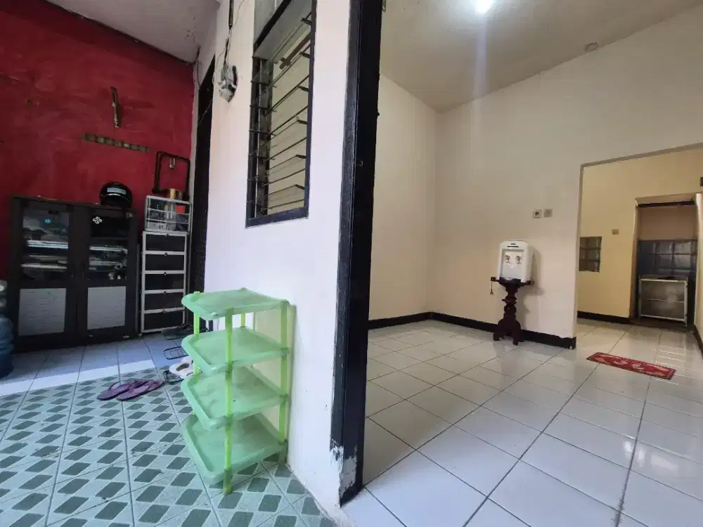 KONTRAKAN RUMAH PETAK  BISA PASUTRI DEKAT STASIUN MRT BLOK A (NEGO)