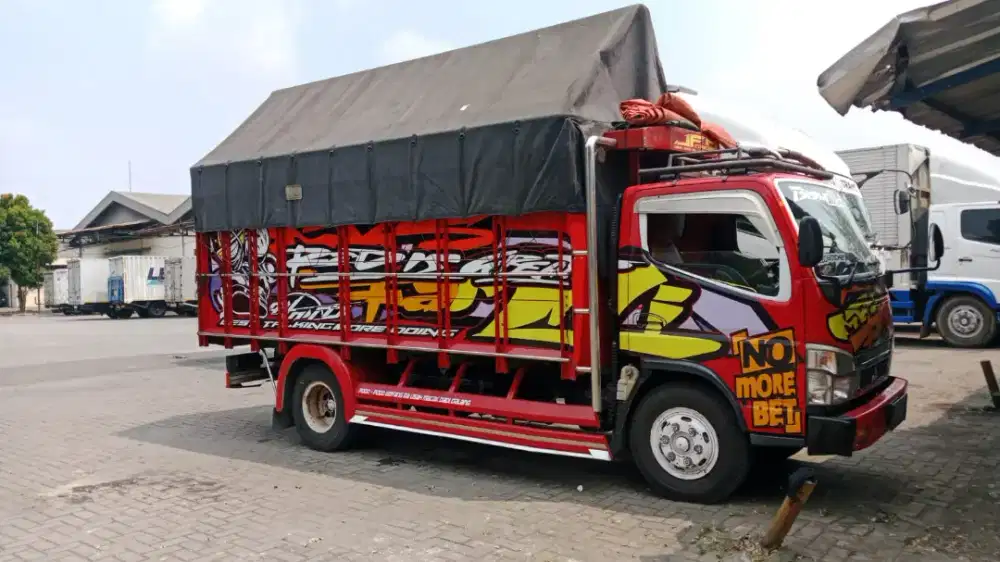 Dijual canter HD tahun 2022 Euro 2
