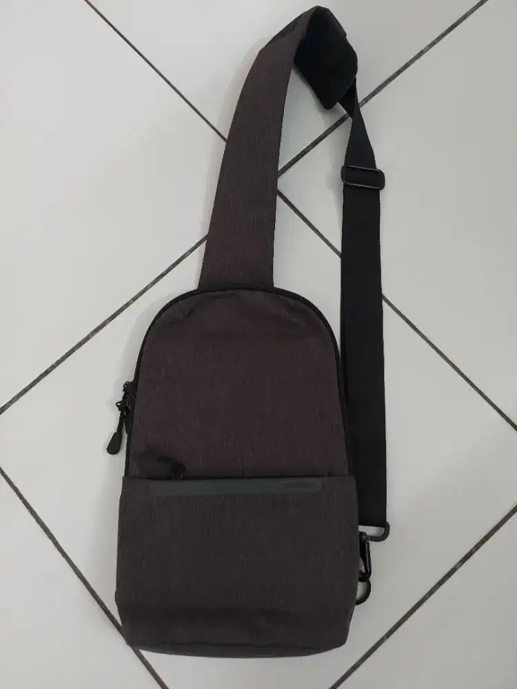 Tas Slempang UGREEN