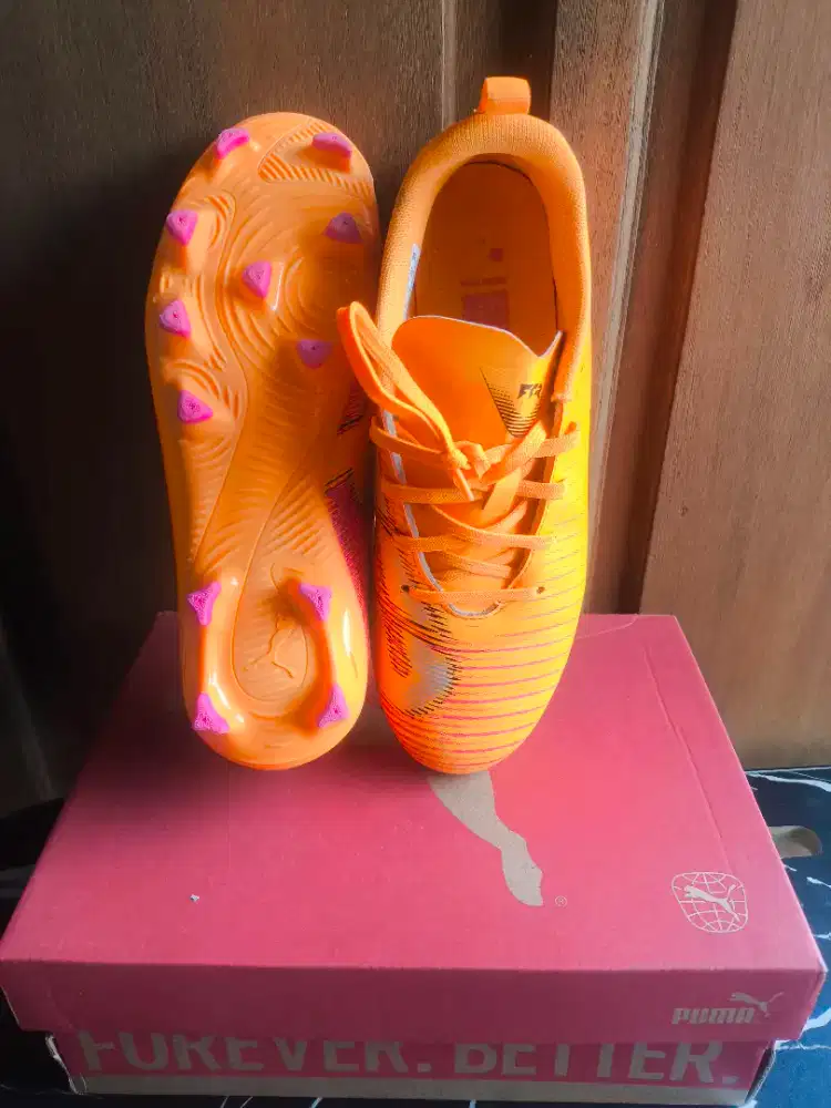 Spatu bola anak puma future 8 original