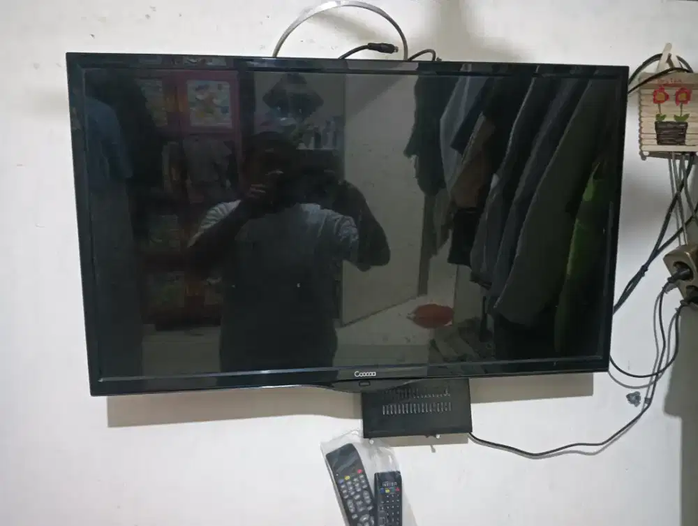 TV 32 in lCD merek cocoa