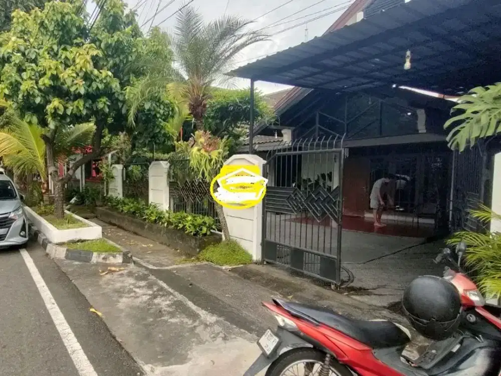 Rumah di Pinggir Jalan Raya Gambiran Umbulharjo Yogyakarta