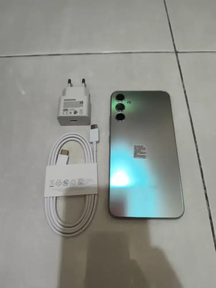 Samsung A34 5G 8/256 silver HP charger sein