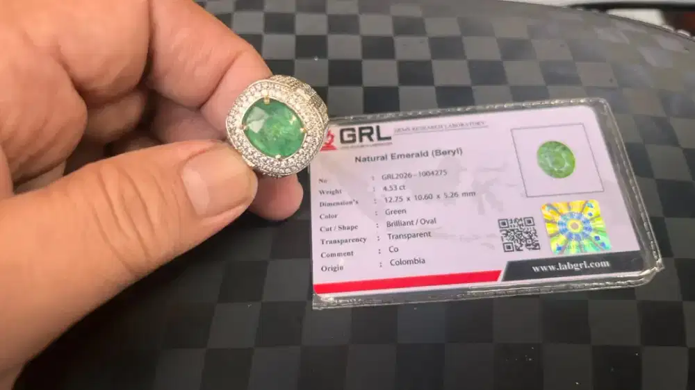 Emerald/Zamrud Kolombia