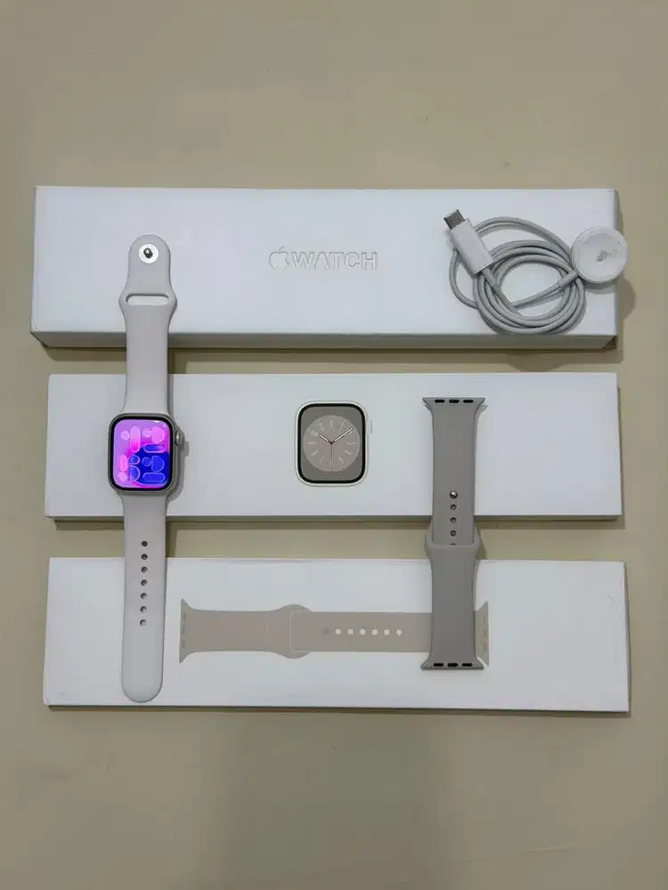 Apple Watch Series 8 41mm - Starlight - Resmi Indo