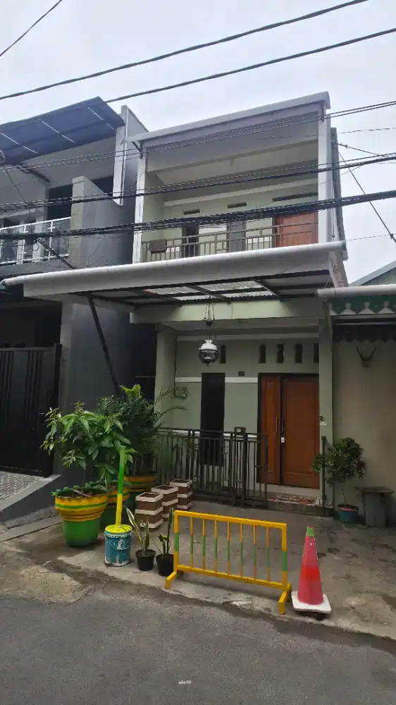 di Kontrakan  luas 62 M²